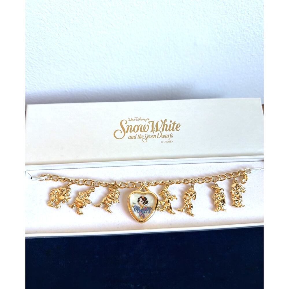 Vtg Timex 1993 Disney Snow White & 7 Dwarfs Heart Shaped Watch & Charm Bracelet